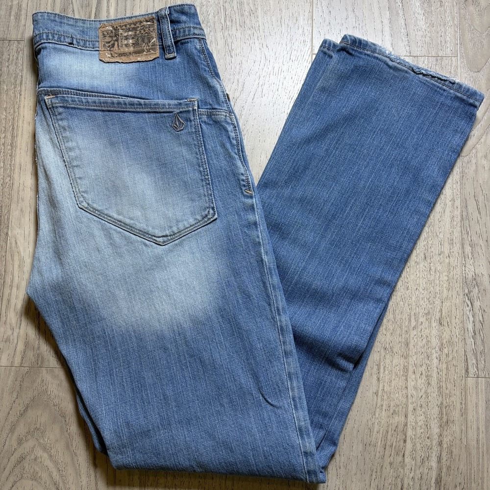 Volcom Solver Modern Straight Jeans Mens 32 Light Blue Denim Pants Skate Style